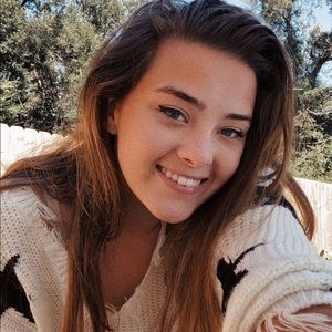 Meet your Posher, Siena